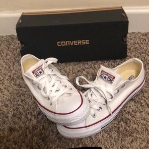 Converse size 8 brand new!!